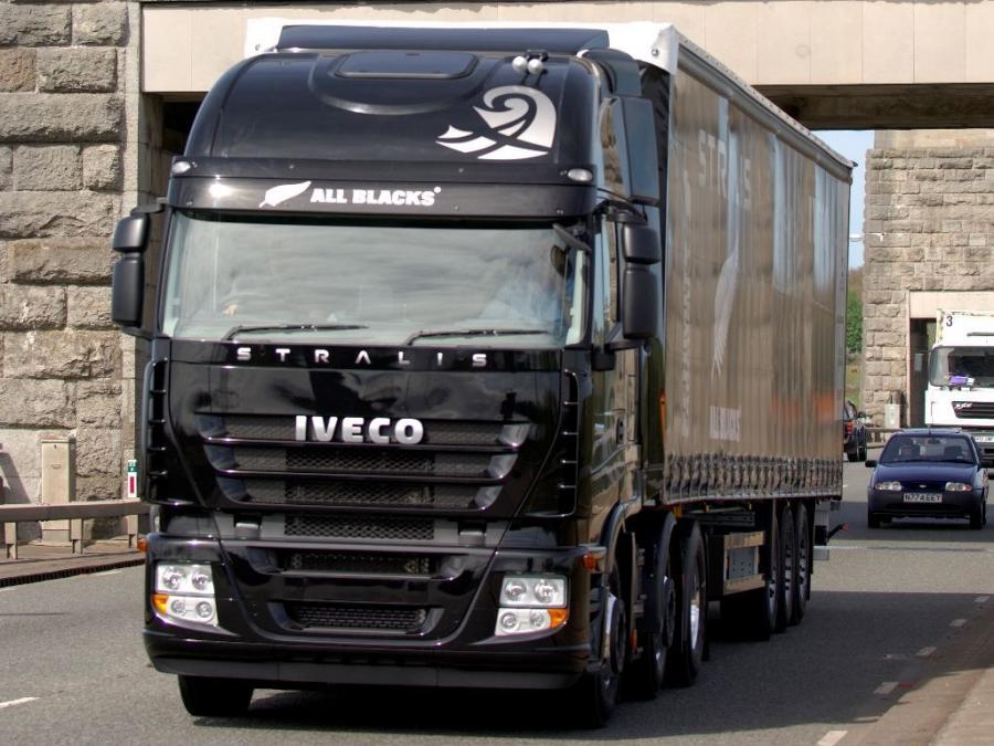  Iveco Stralis 500 6x2 2007 года  (UK) (фото 2 из 5)